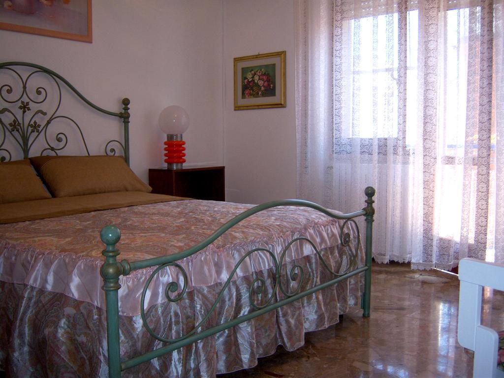 Bed And Breakfast Geckos Μπρίντιζι Εξωτερικό φωτογραφία