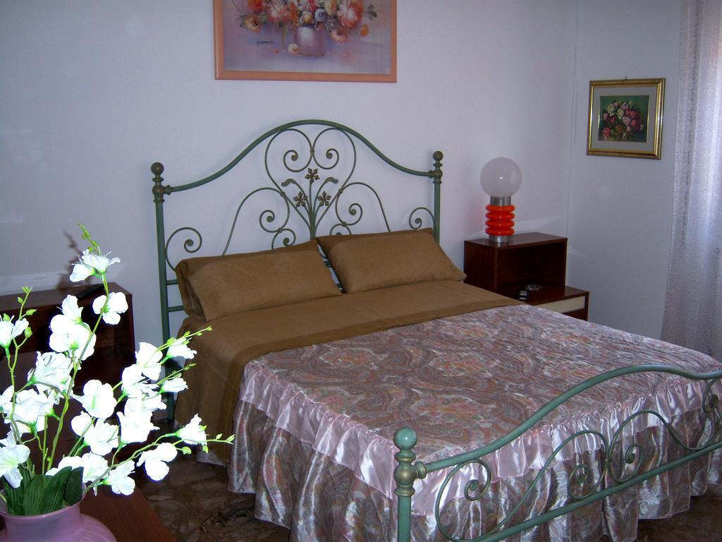 Bed And Breakfast Geckos Μπρίντιζι Εξωτερικό φωτογραφία